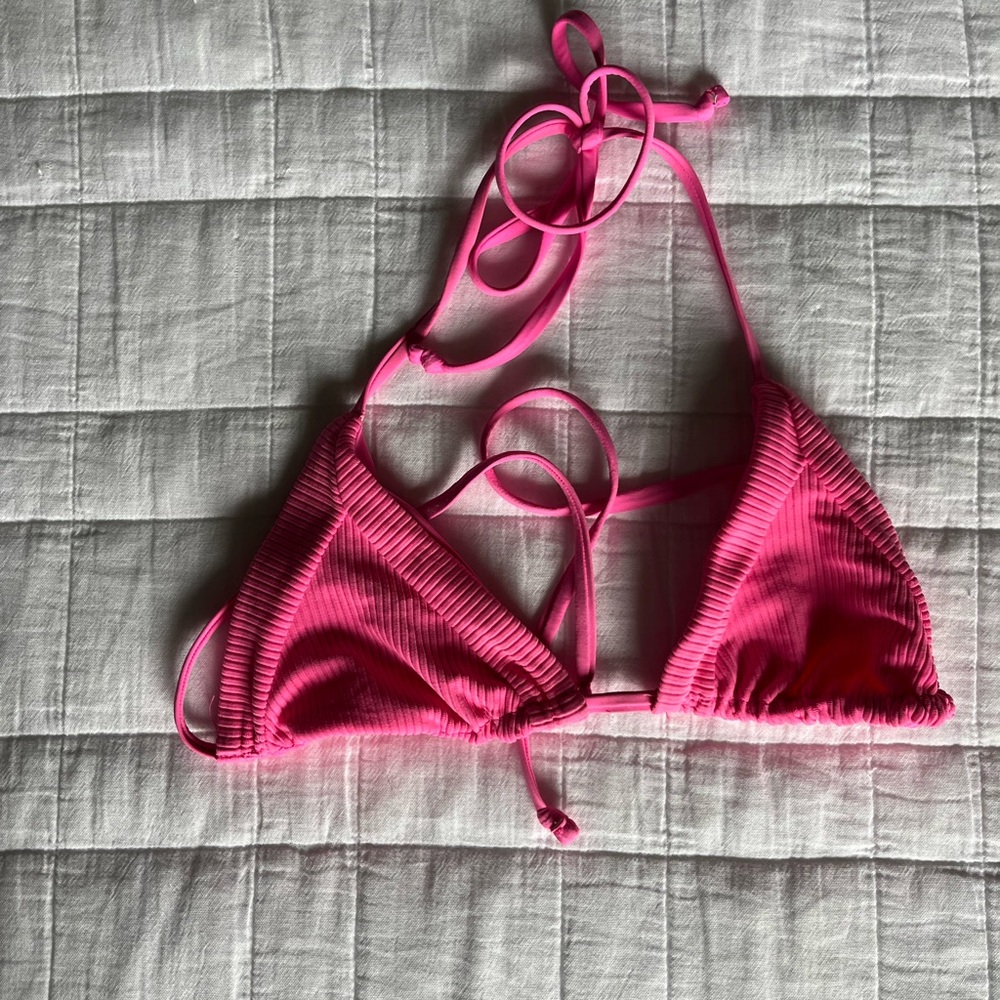 Frankies Bikinis Vibrant Pink Triangle Bikini Top S